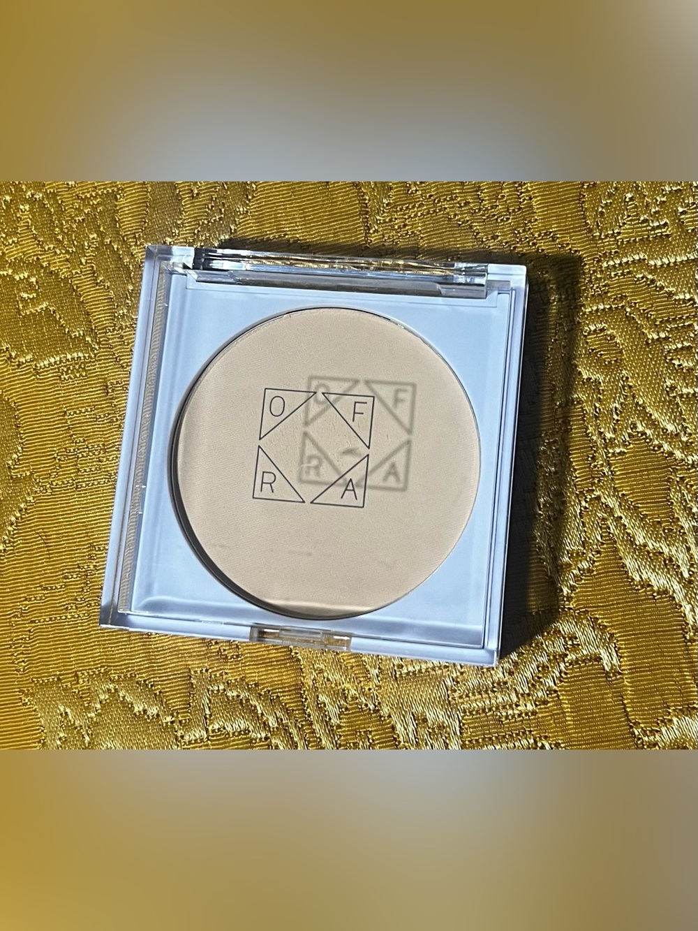 New - OFRA Pressed Setting Powder - Light Beige